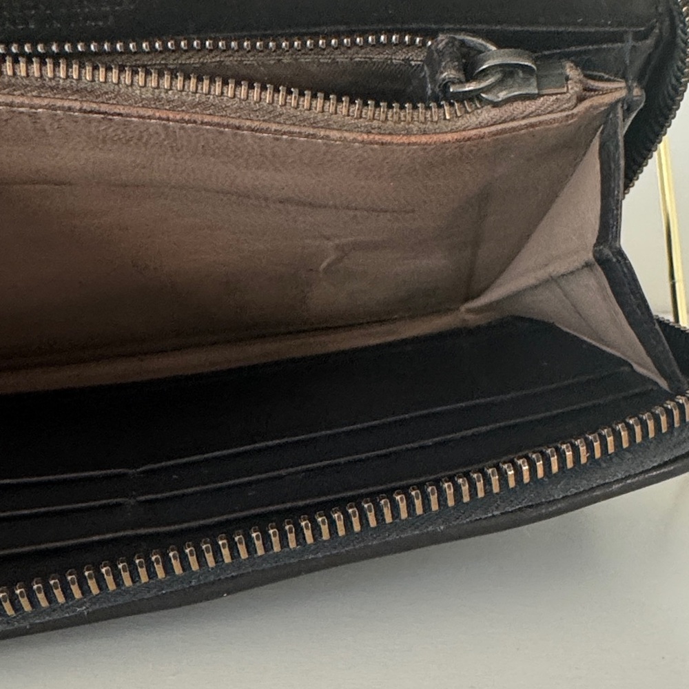 Bottega Veneta Black Zippy Long Wallet Women’s - Picture 12 of 14